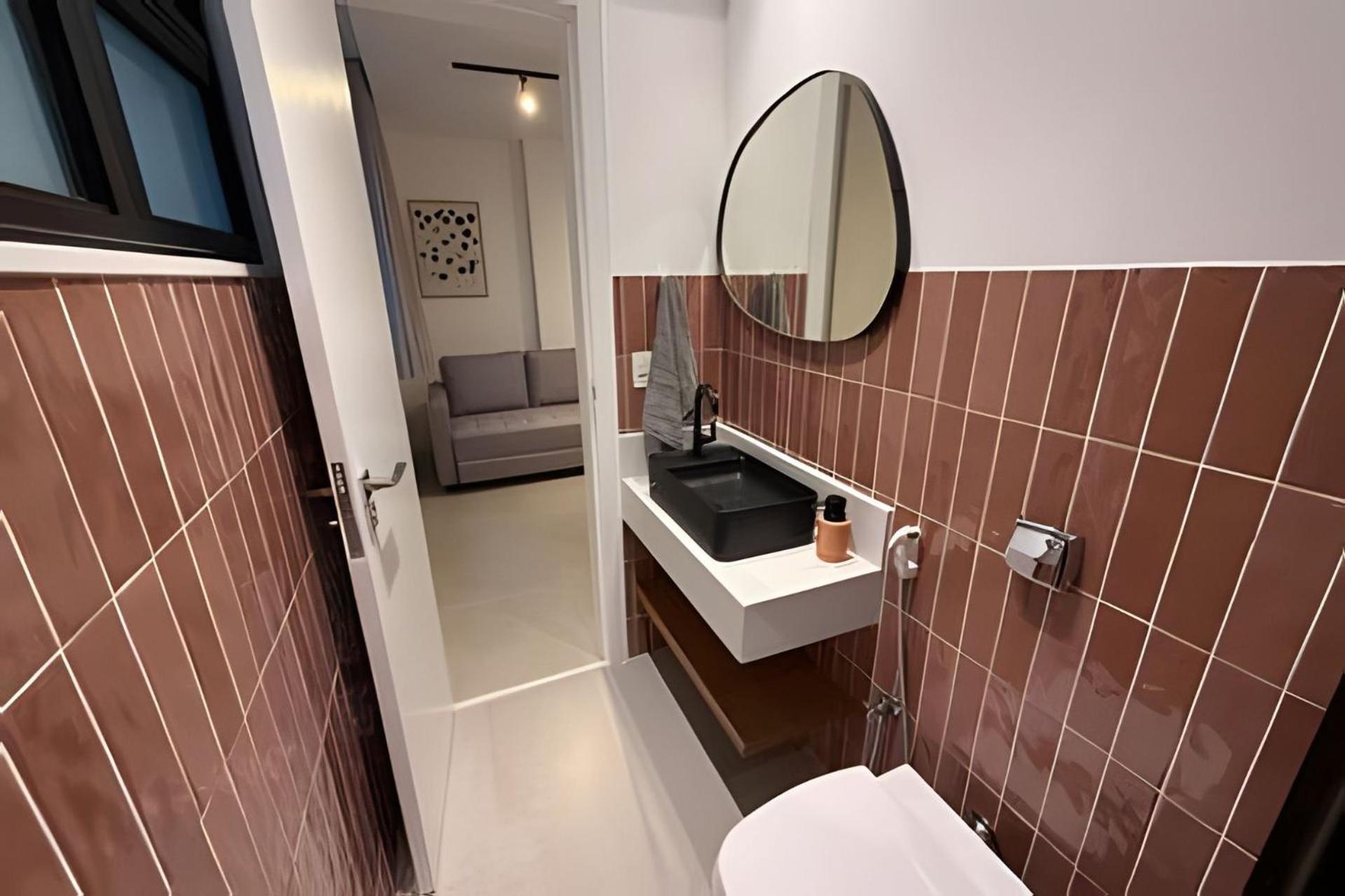 Appartement Reformado A Menos De 100 Metros Da *