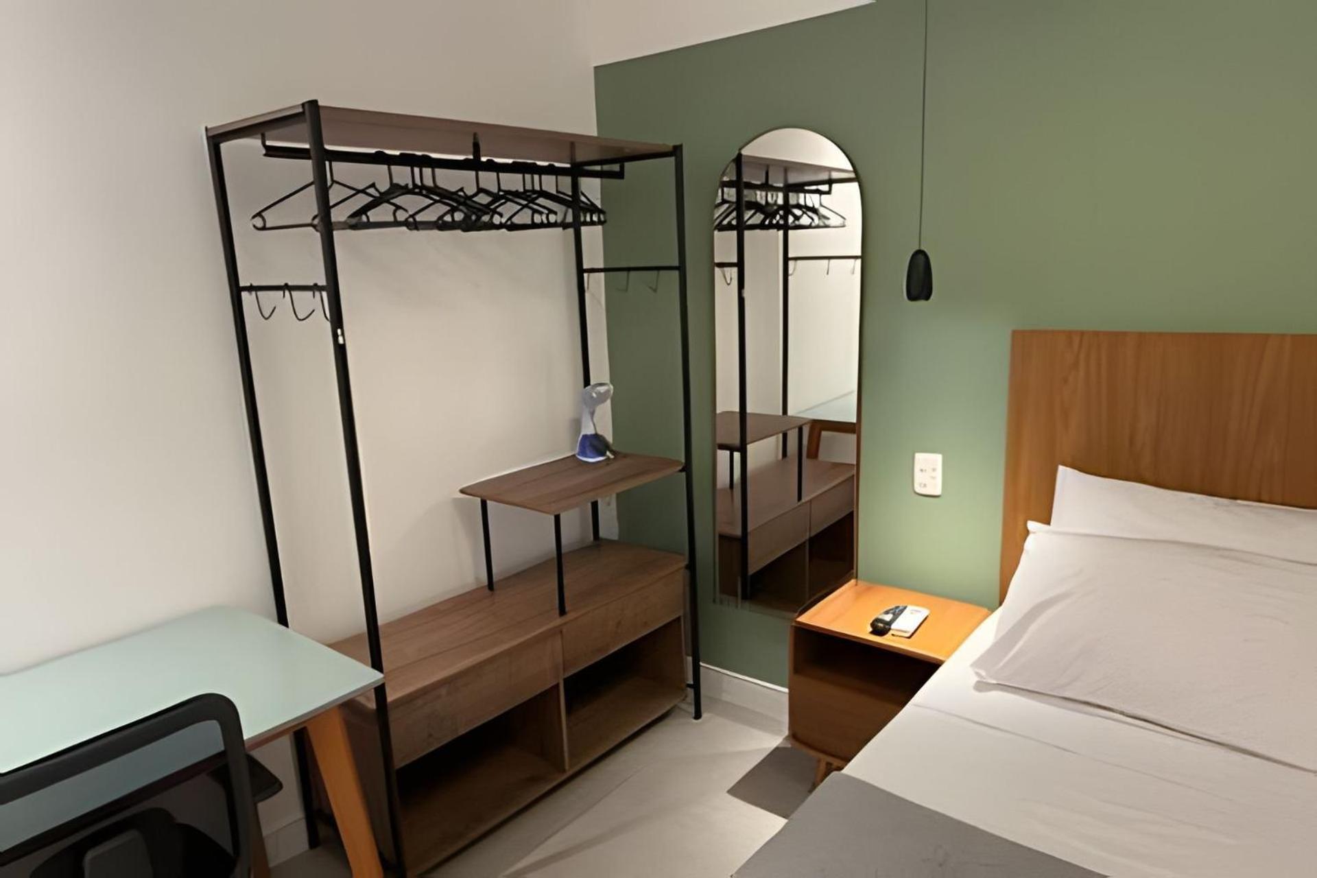 Appartement Reformado A Menos De 100 Metros Da